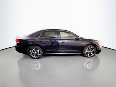 2020 Volkswagen Passat 2.0T R-Line