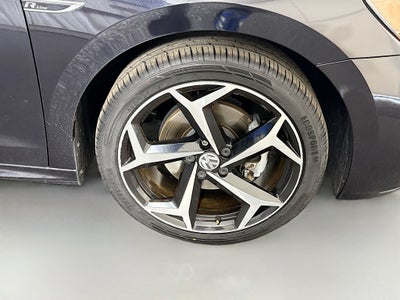 2020 Volkswagen Passat 2.0T R-Line