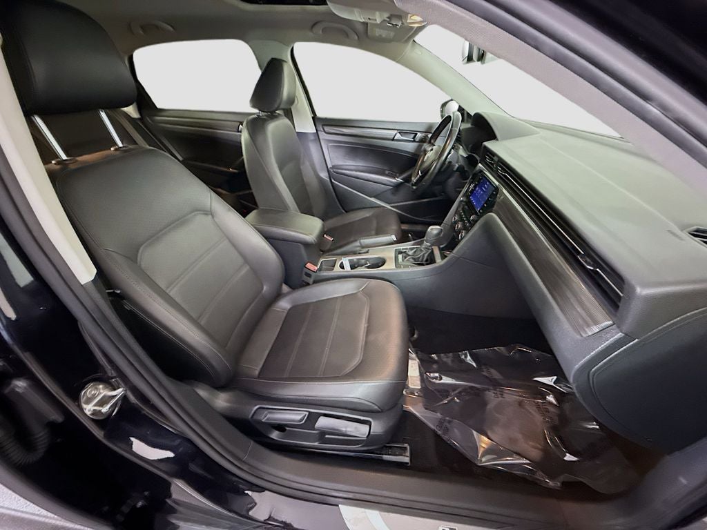 2020 Volkswagen Passat 2.0T R-Line