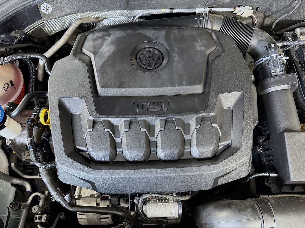2020 Volkswagen Passat 2.0T R-Line