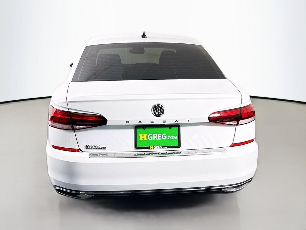 2022 Volkswagen Passat 2.0T SE