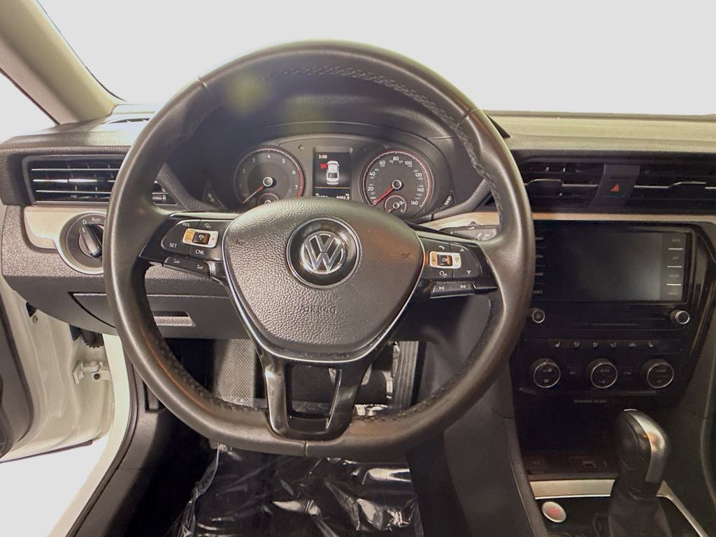 2022 Volkswagen Passat 2.0T SE