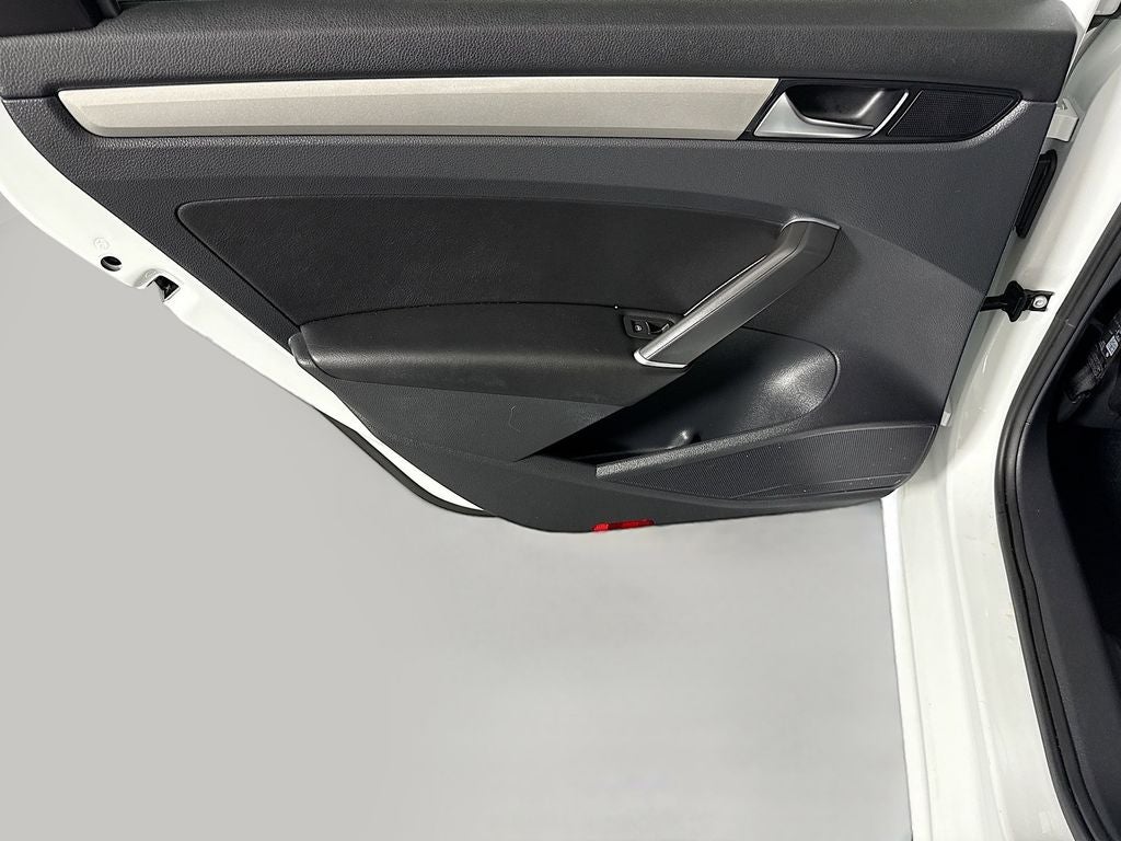2022 Volkswagen Passat 2.0T SE