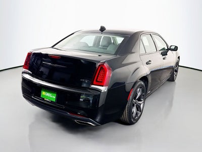 2023 Chrysler 300 Touring