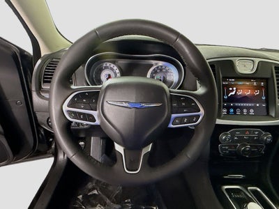 2023 Chrysler 300 Touring