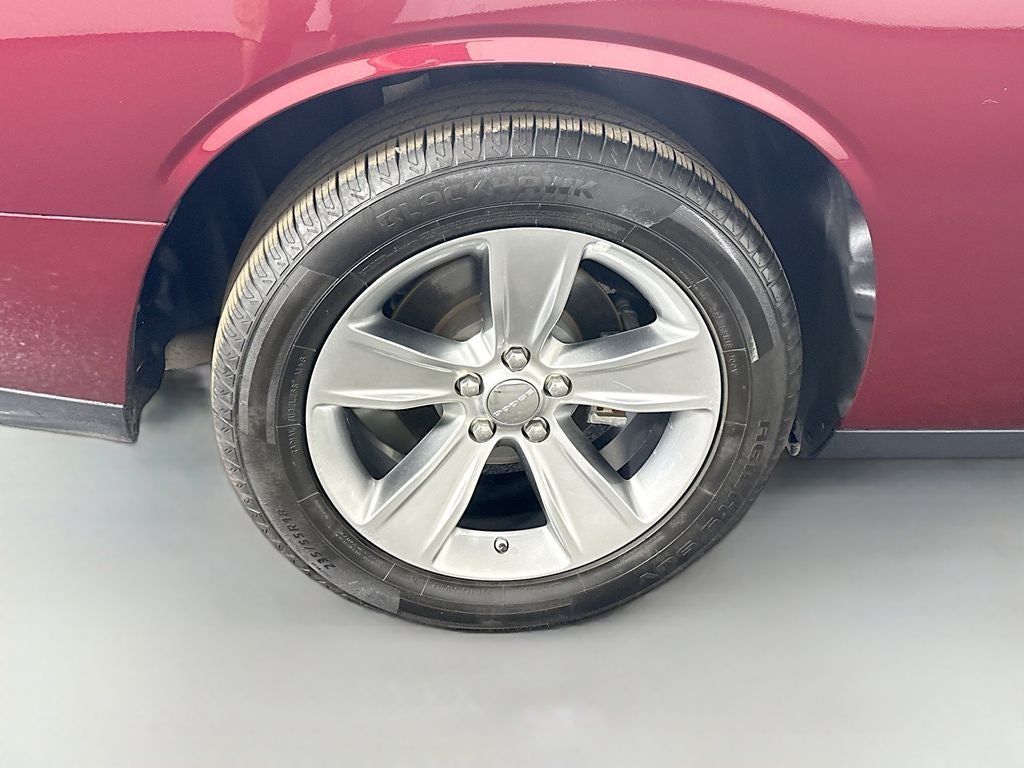 2022 Dodge Challenger SXT