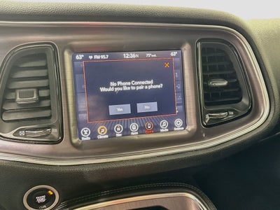 2017 Dodge Challenger SXT