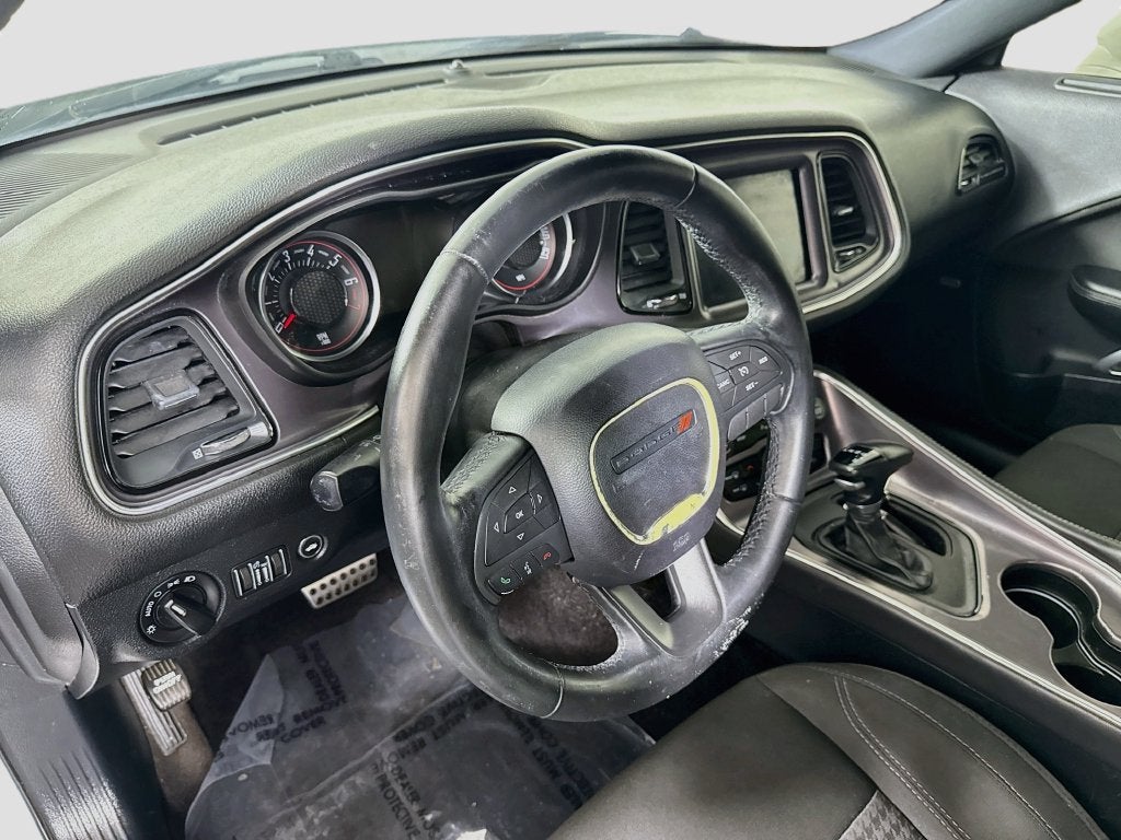 2017 Dodge Challenger SXT