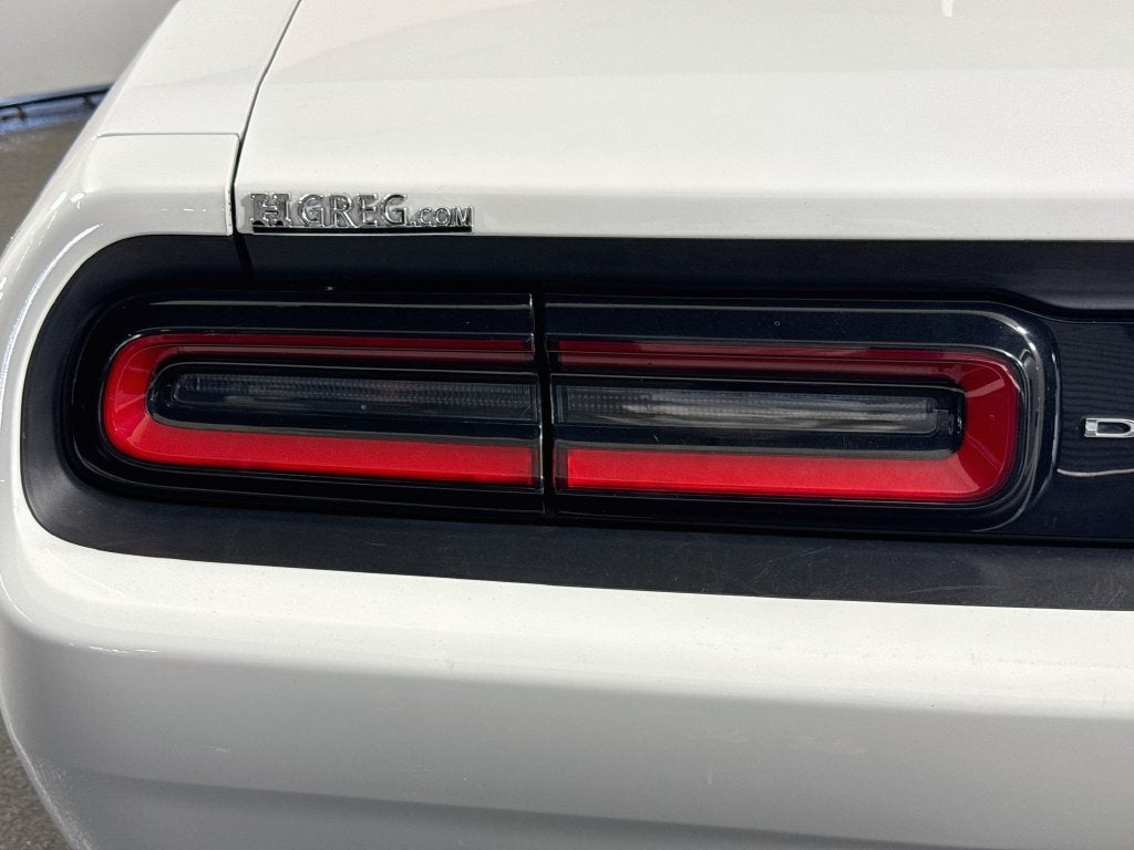 2017 Dodge Challenger SXT
