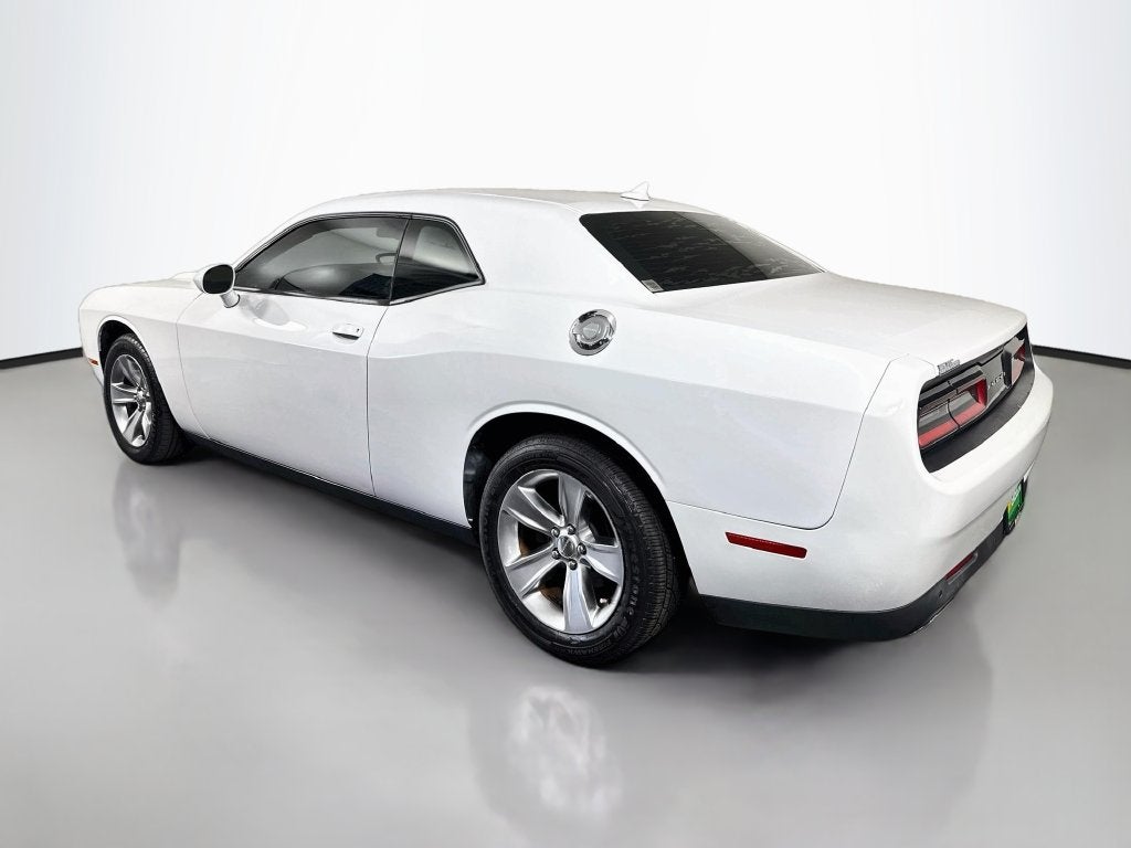 2017 Dodge Challenger SXT