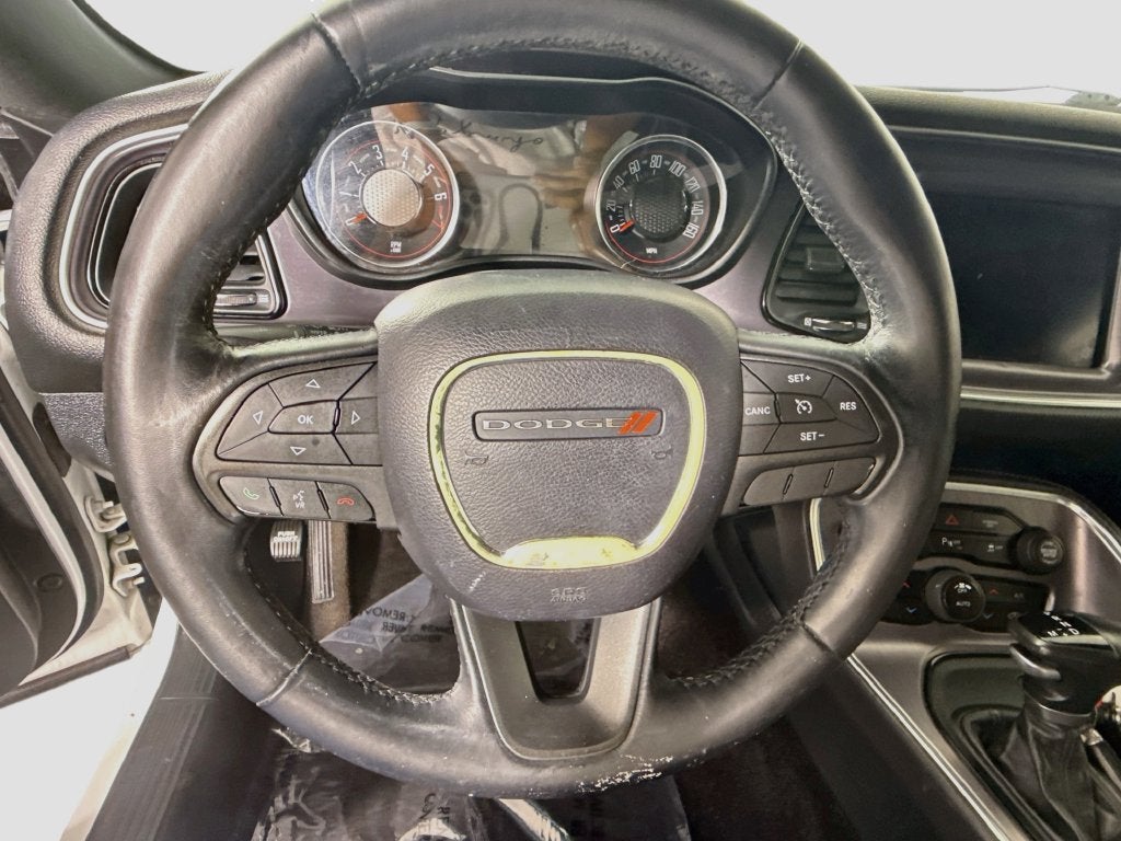 2017 Dodge Challenger SXT