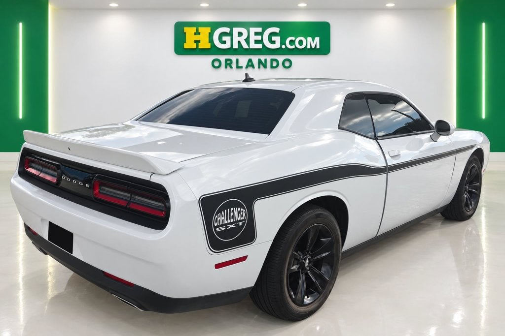 2019 Dodge Challenger SXT