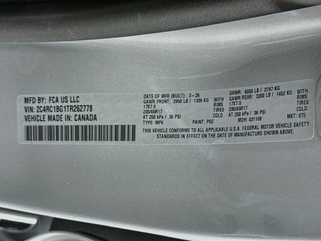 2026 Chrysler Pacifica Select