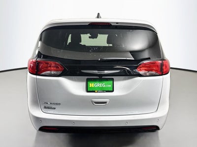 2026 Chrysler Voyager LX