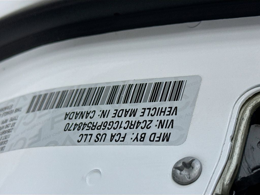2023 Chrysler Voyager LX