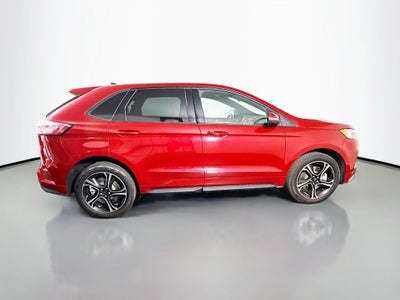 2022 Ford Edge ST