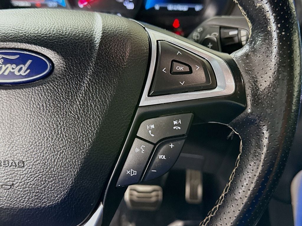 2022 Ford Edge ST