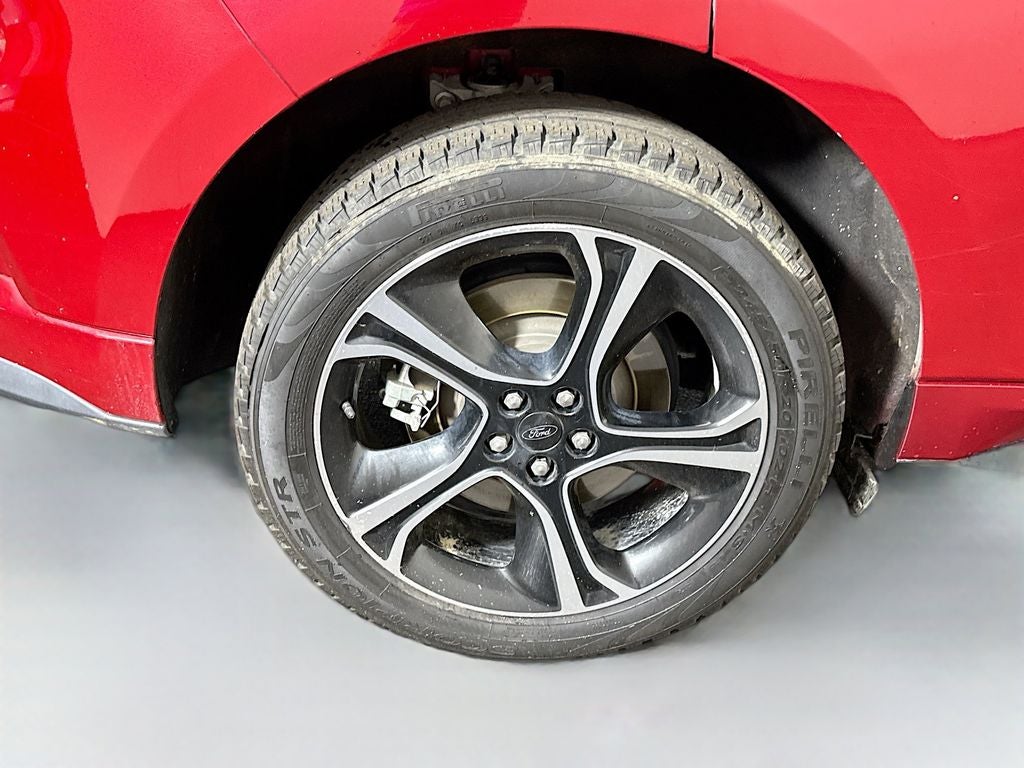 2022 Ford Edge ST