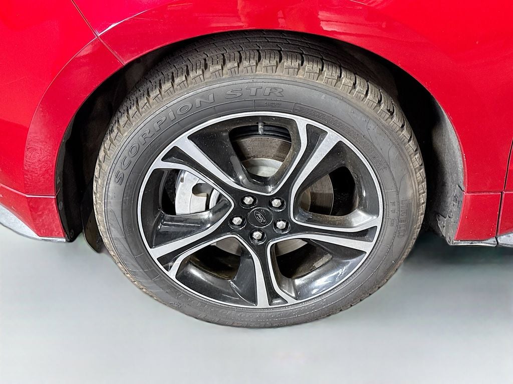 2022 Ford Edge ST