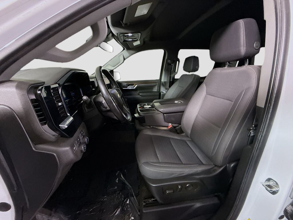 2023 Chevrolet Silverado 1500 LT LT1