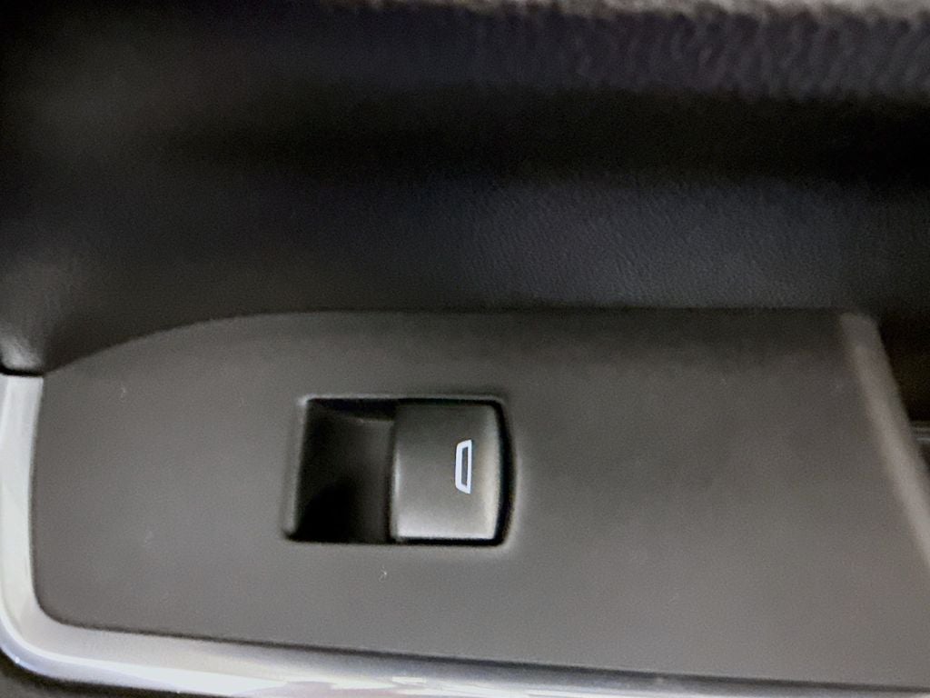 2023 Chevrolet Silverado 1500 LT LT1