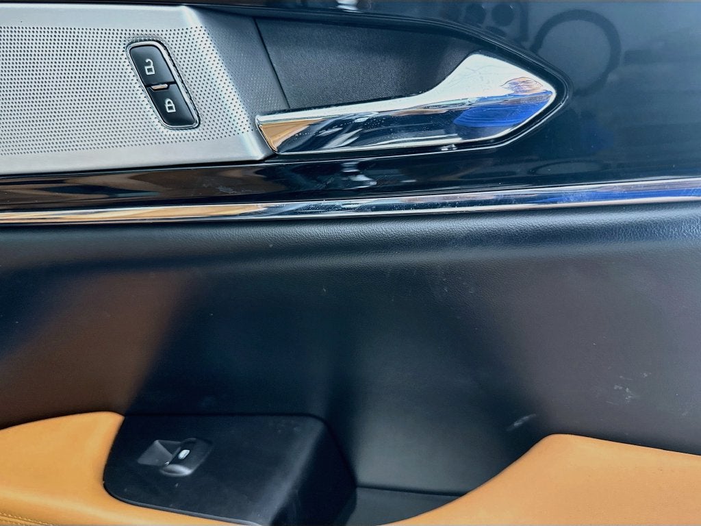 2023 Lincoln Nautilus Black Label