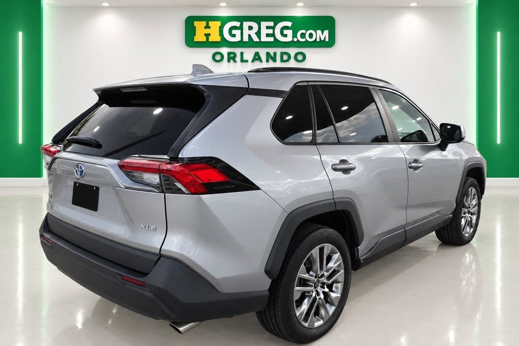 2021 Toyota RAV4 XLE Premium