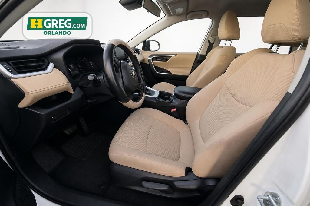 2021 Toyota RAV4 LE