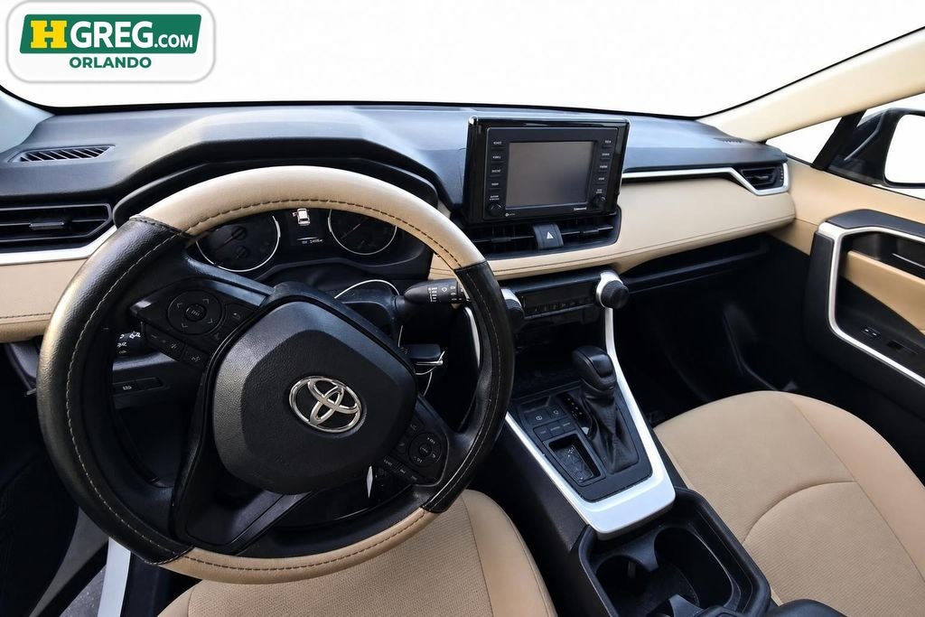 2021 Toyota RAV4 LE