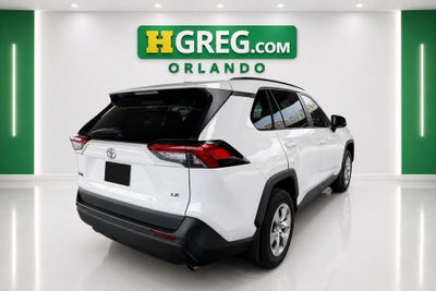 2020 Toyota RAV4 LE