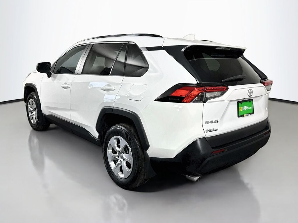 2020 Toyota RAV4 LE