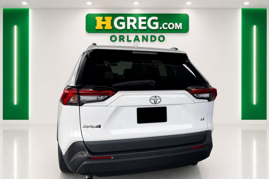 2020 Toyota RAV4 LE