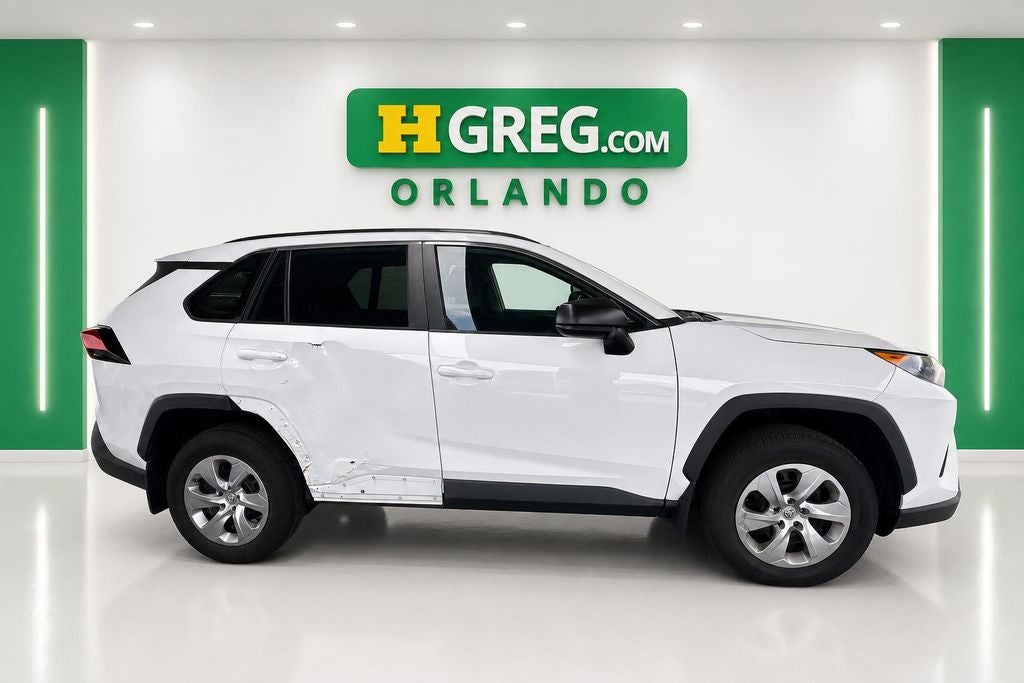 2020 Toyota RAV4 LE