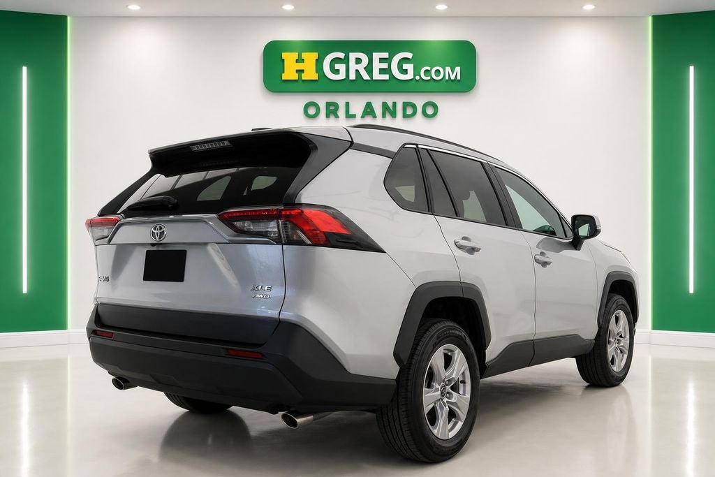 2021 Toyota RAV4 XLE
