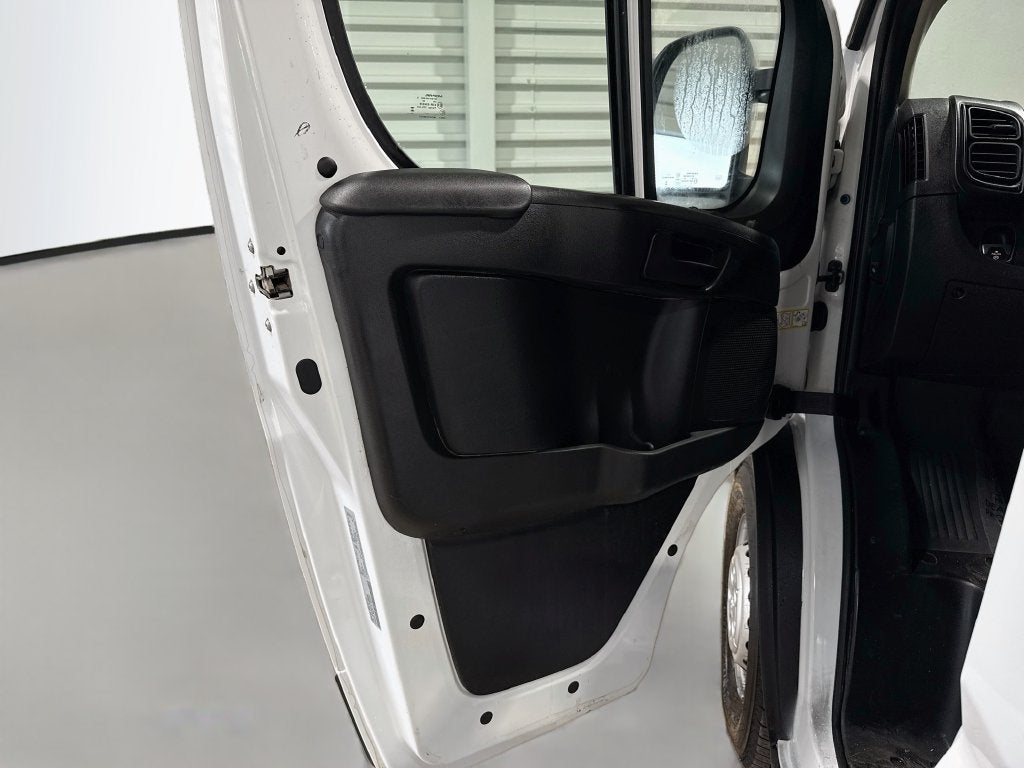 2025 RAM ProMaster 2500 High Roof 136 WB