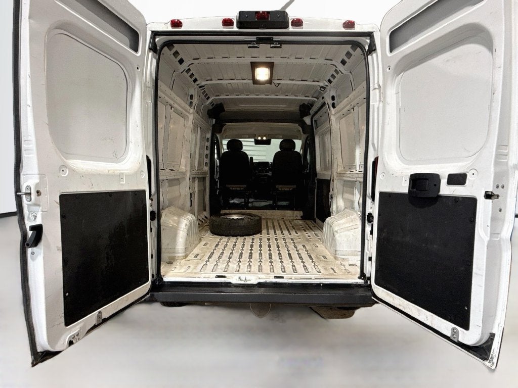 2025 RAM ProMaster 2500 High Roof 136 WB