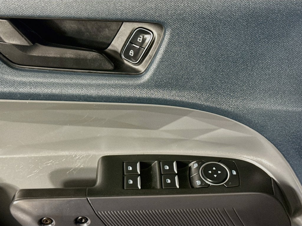 2023 Ford Maverick XL