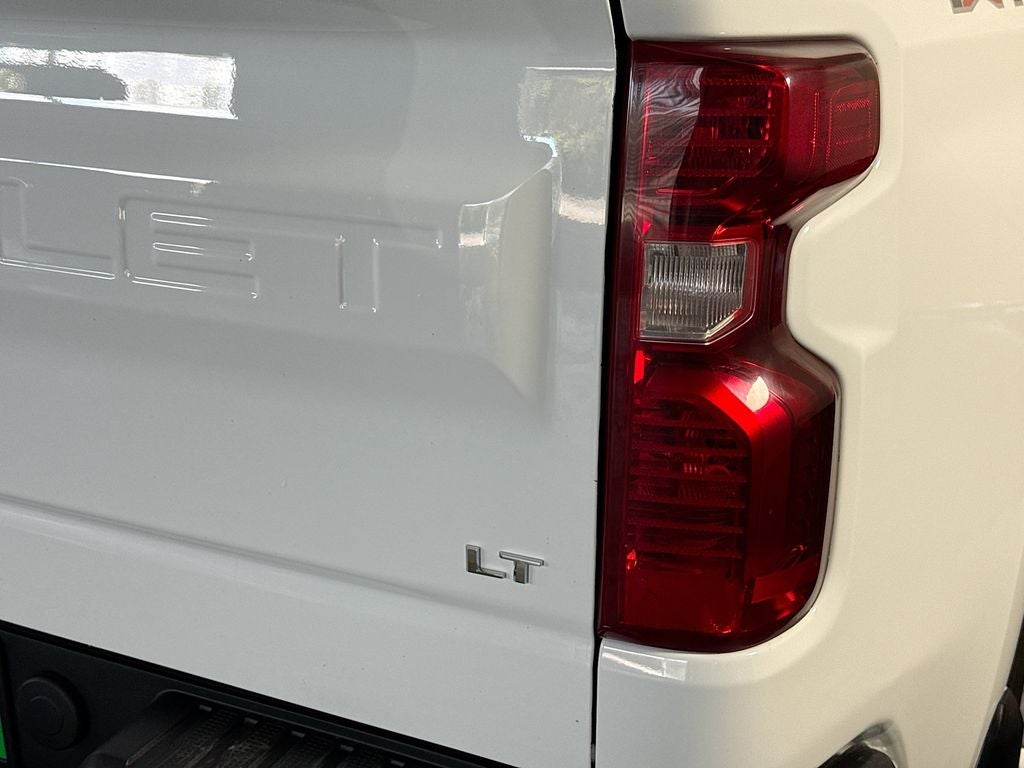 2023 Chevrolet Silverado 1500 LT LT1