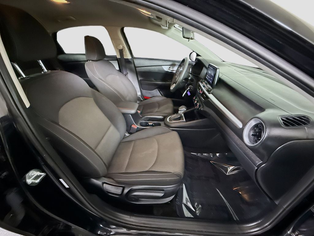 2024 Kia Forte LX