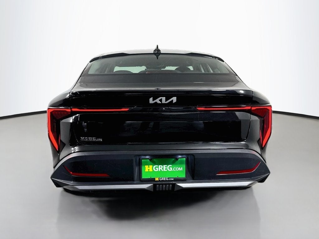 2025 Kia K4 LX