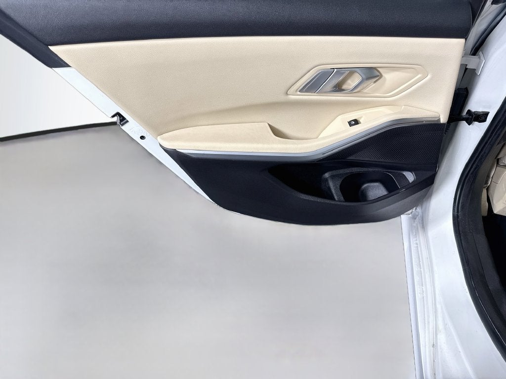 2022 BMW 3 Series 330i