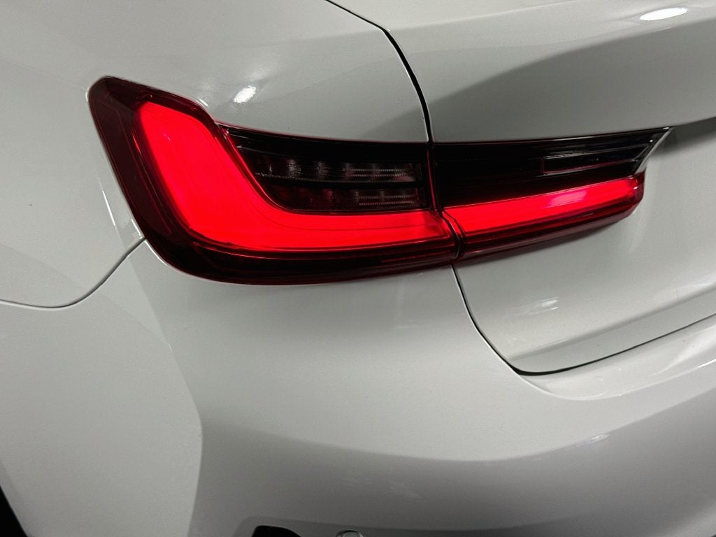 2022 BMW 3 Series 330i
