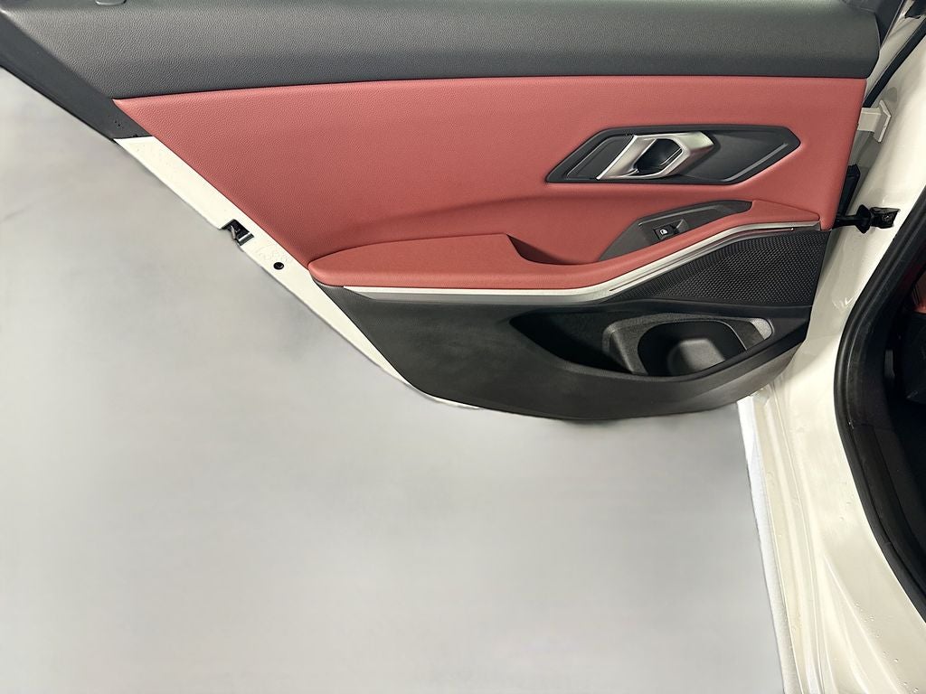 2026 BMW 3 Series 330i