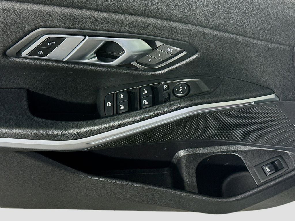 2023 BMW 3 Series 330i