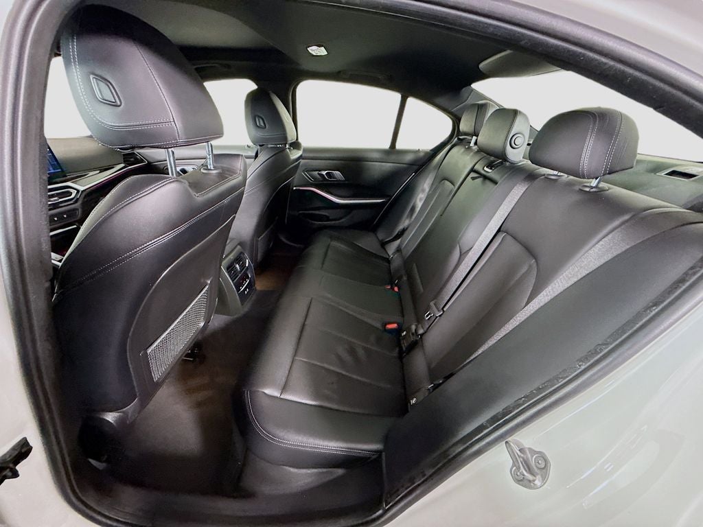 2023 BMW 3 Series 330i