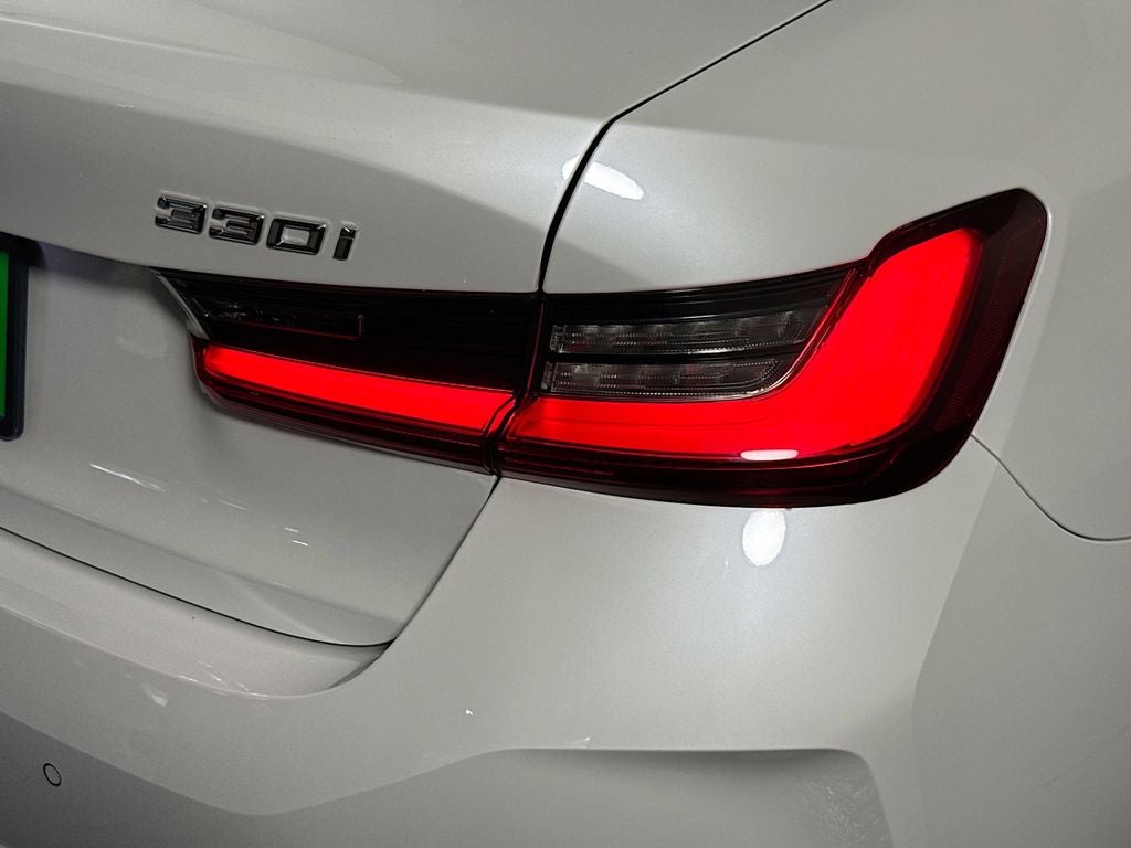 2023 BMW 3 Series 330i