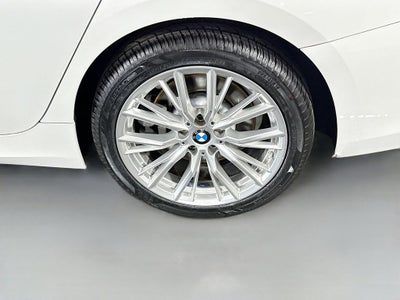 2023 BMW 3 Series 330i