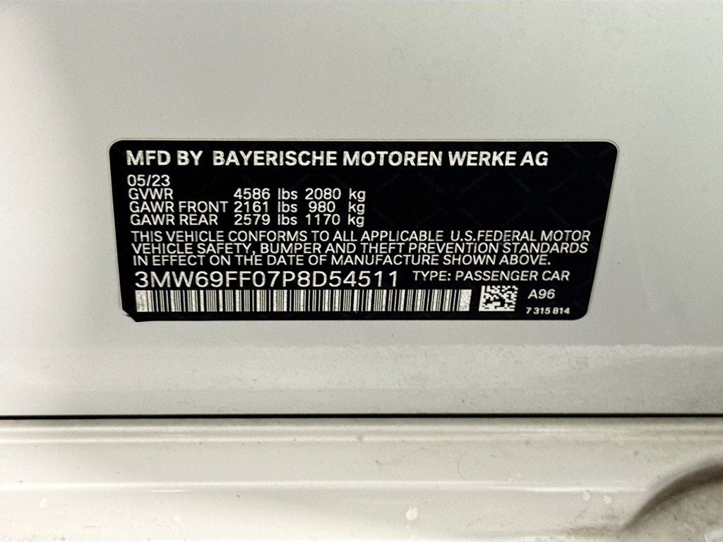 2023 BMW 3 Series 330i