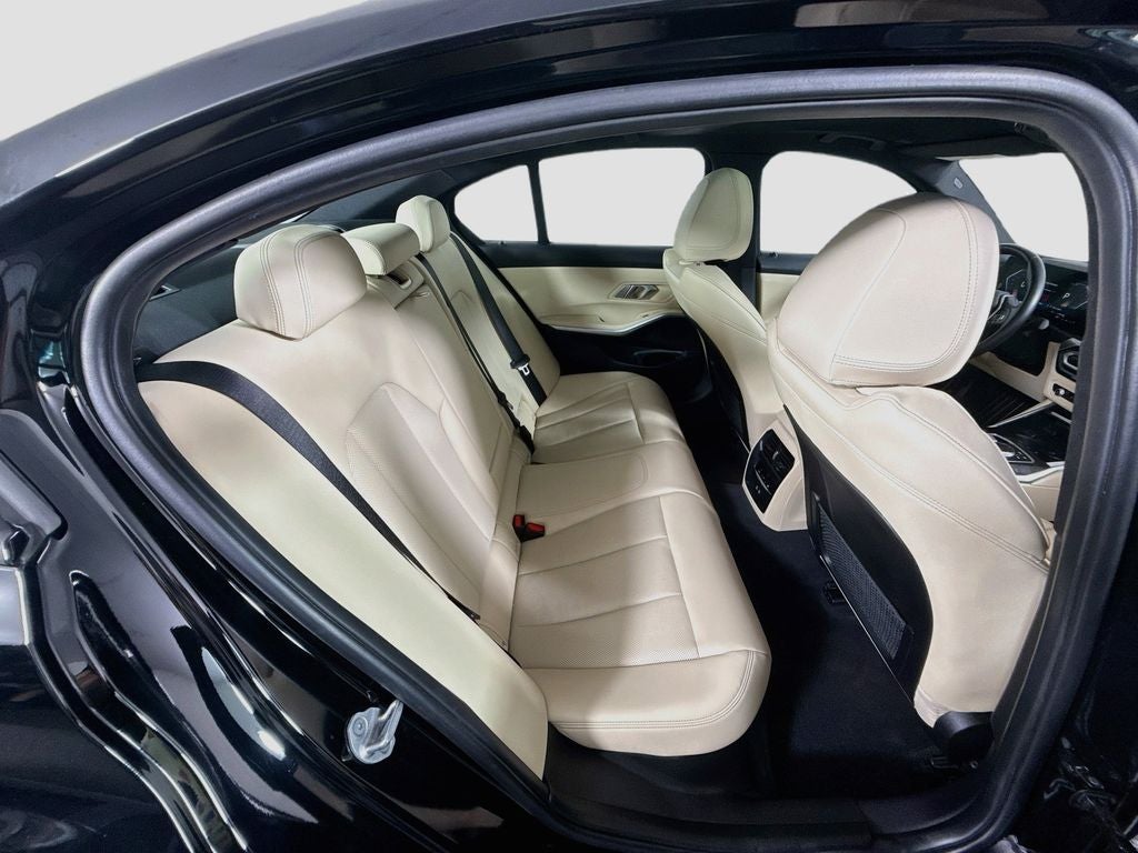 2023 BMW 3 Series 330i