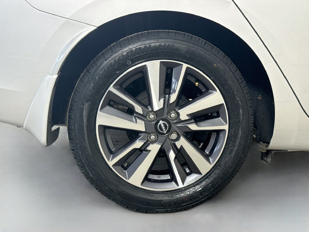 2024 Nissan Versa 1.6 S